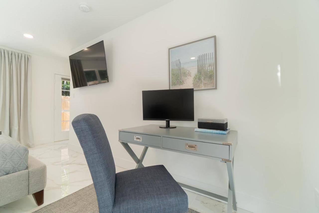 West Palm Beach Elegant 5Br With Hot Tub And Fire Pit Near Beach ภายนอก รูปภาพ